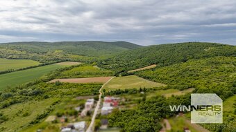 Investičný pozemok s výmerou 44.007 m2 v obci Černochov - 7