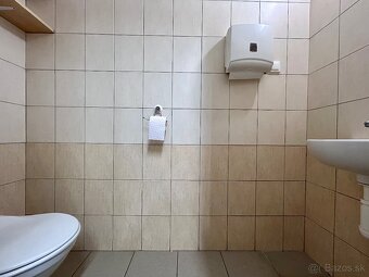 Na prenájom obchodný priestor s parkovacími miestami, Púchov - 7