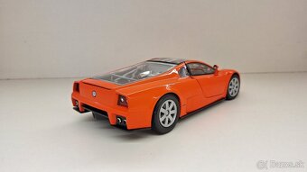 1:18 VOLKSWAGEN NARDO W12 - 7