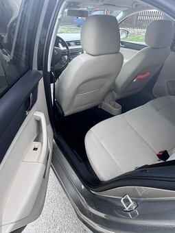 Skoda rapid 1.2tsi 77kw 2013 - 7