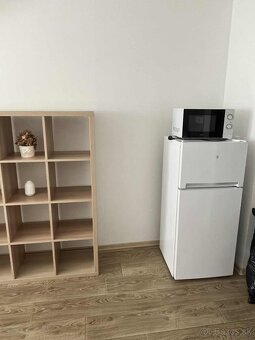 Garsonka s balkónom na prenájom - 7