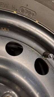 Predám zimný set 15"-5x114.3+195/65r15 Hyundai Kia - 7