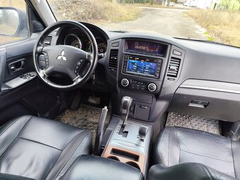 Mitsubishi Pajero 3.2. - 7
