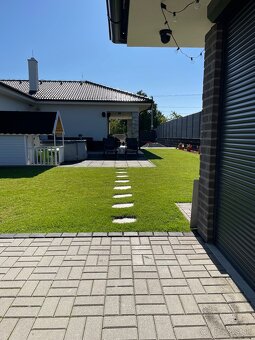 Pokládka zámkovej dlažby - 7