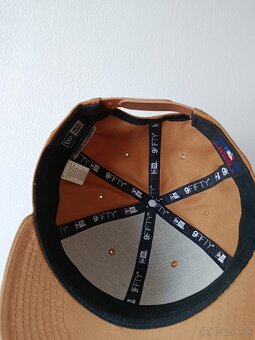New Era hnedá snapback šiltovka - 7