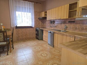 Rodinný dom s pozemkom 967 m² v obci Hosťová pri Nitre - 7