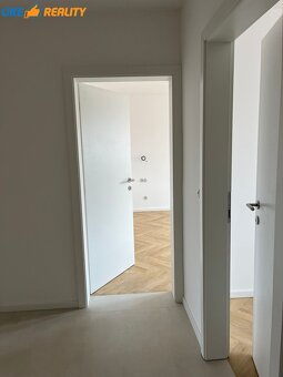 Prenájom veľkometrážneho 4izb. bytu na hranici Starého Mesta - 7