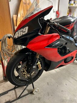 Suzuki gsxr 1000 - 7