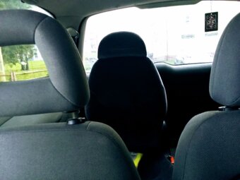 Predám vymenim ford galaxy 1.9.tdi85kw 7 miestny - 7