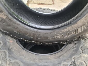 285/70 R17 BF GOODRICH - 7