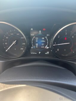 Jaguar XE, Land Rover Limited 2018, 2.0 - 7
