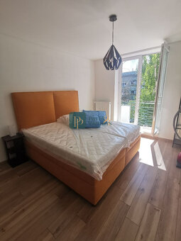 Prenájom krásny 2 izbový byt, centrum mesta, parkovacie mies - 7