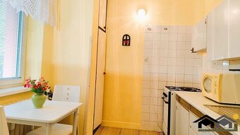 PREDAJ 3 IZBOVÝ TEHLOVÝ BYT S LODŹIOU V CENTRE MESTA - 7