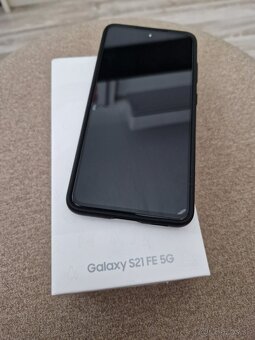 SAMSUNG GALAXY S21 FE-zelený - 7