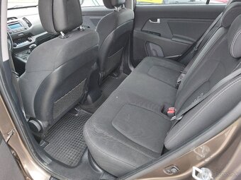 Kia Sportage 2.0 CRDi VGT 4WD LX A/T - 7