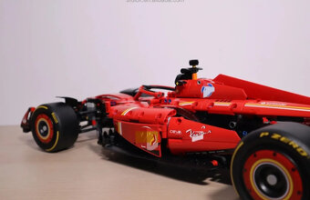 Stavebnice vozu Ferrari SF 24 - 7