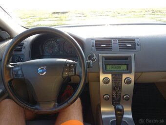 Volvo v50 - 7