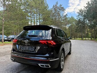 VW TIGUAN R-LINE 2.0TDI DSG 4x4 BOHATÁ VÝBAVA FACELIFT - 7