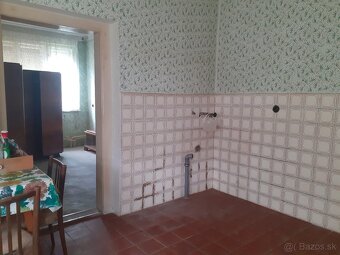 RD v Osľanoch s veľkým pozemkom - 7