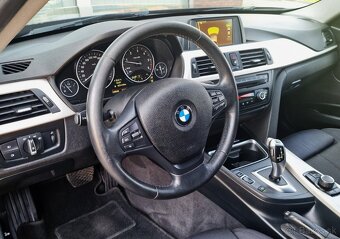 BMW Rad 3 320 xDrive AT8 135KW SR Plná servisná historia - 7
