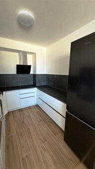 Na prenájom 3 izbový zariadený byt v Alžbetinom dvore - 7