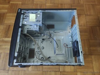 Prazdne PC Skrine - 7