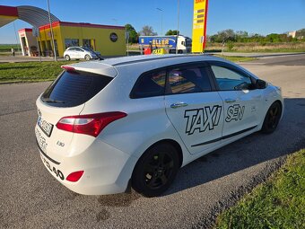 Predám Hyundai i30 - 7