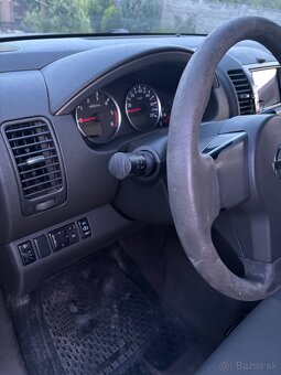 Nissan Pathfinder - 7