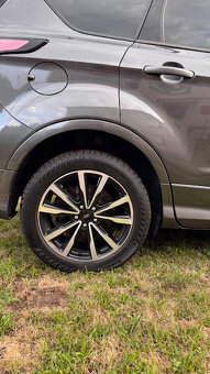 Ford Kuga 2.0 TDCi Duratorq 180k ST Line X A/T AWD - 7