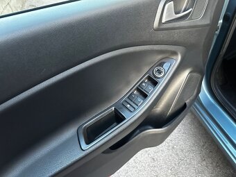 HYUNDAI I20 1,2 BENZÍN ROK 2017 - 7