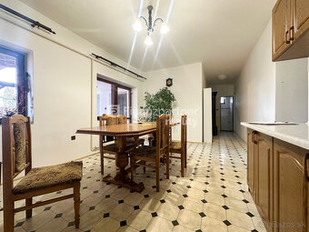 Rodinný dom s pozemkom 995 m², Vlčany, Šaľa - 7