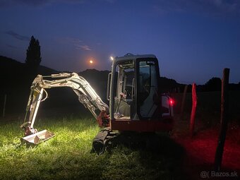 Zemne a vykopove prace pasovym minibagrom - 7