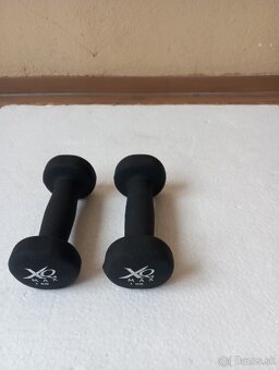 Železné jednorúčky 2 x 20 kg a Neoprénové jednorúčky 2x1 kg - 7