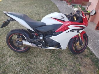 Honda CBR 600 F - 7