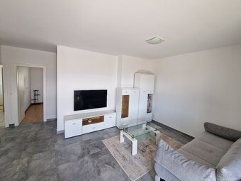 Vybavený apartmán v novostavbe, Chorvátsko Trogir - 7