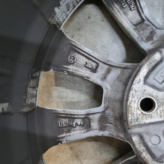 Volkswagen disky 5x120 R17 8J ET49 - 7