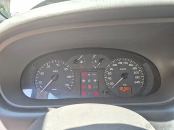 Renault Scenic 1.9 DCI - 7