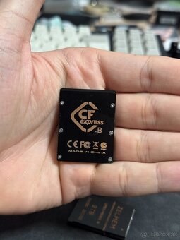 ZELMEM 1TB CFExpress Type B 2900MB/s Read 2600MB/s Write - 7