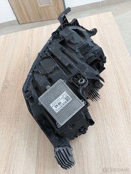 Škoda Octavia 4 predné pravé svetlo - 7