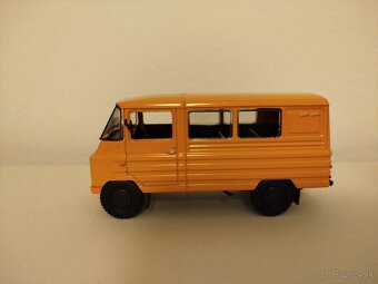 Predám kultove modely aut škoda tatra lada a ine 1:43. - 7