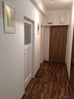 na prenájom priestranný 2 izbový byt Bratislava - 7