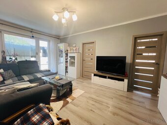 Predáme zrekonšt.3 izbový byt v Brezne,balkón,62m2,Nálepkova - 7