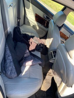 Jaguar XF 2.7 biturbo - 7