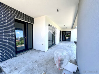 Reality KOMPLEX s.r.o. ponúka na PREDAJ 3 izbový dvojdom-NOV - 7