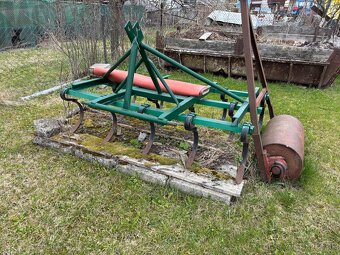 Traktor Zetor 6911 + pluh, kombinator, vlečka, štiepačka - 7