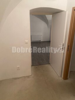 PRENÁJOM: Obchodné priestory Banská Štiavnica - 7