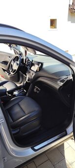Predám Hyundai Santa Fe - 7