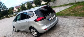 Opel Zafira Tourer - 7