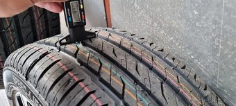 Predám Orginal VW SINGAPORE elektrony 5X112 R17 letné 225/45 - 7