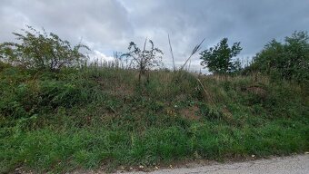 Pozemok vo Svodíne - 7